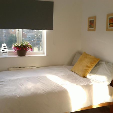 Two Bedroom London Luxury Apartment Exterior photo